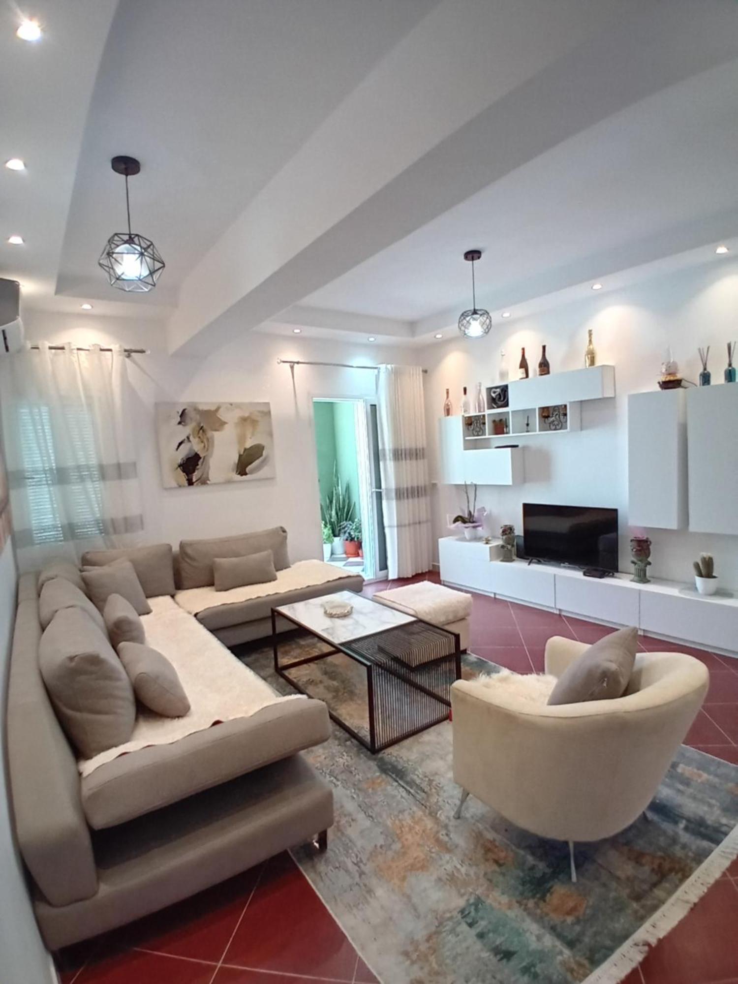 Luxury Appartament Lungomare Vlorë Buitenkant foto