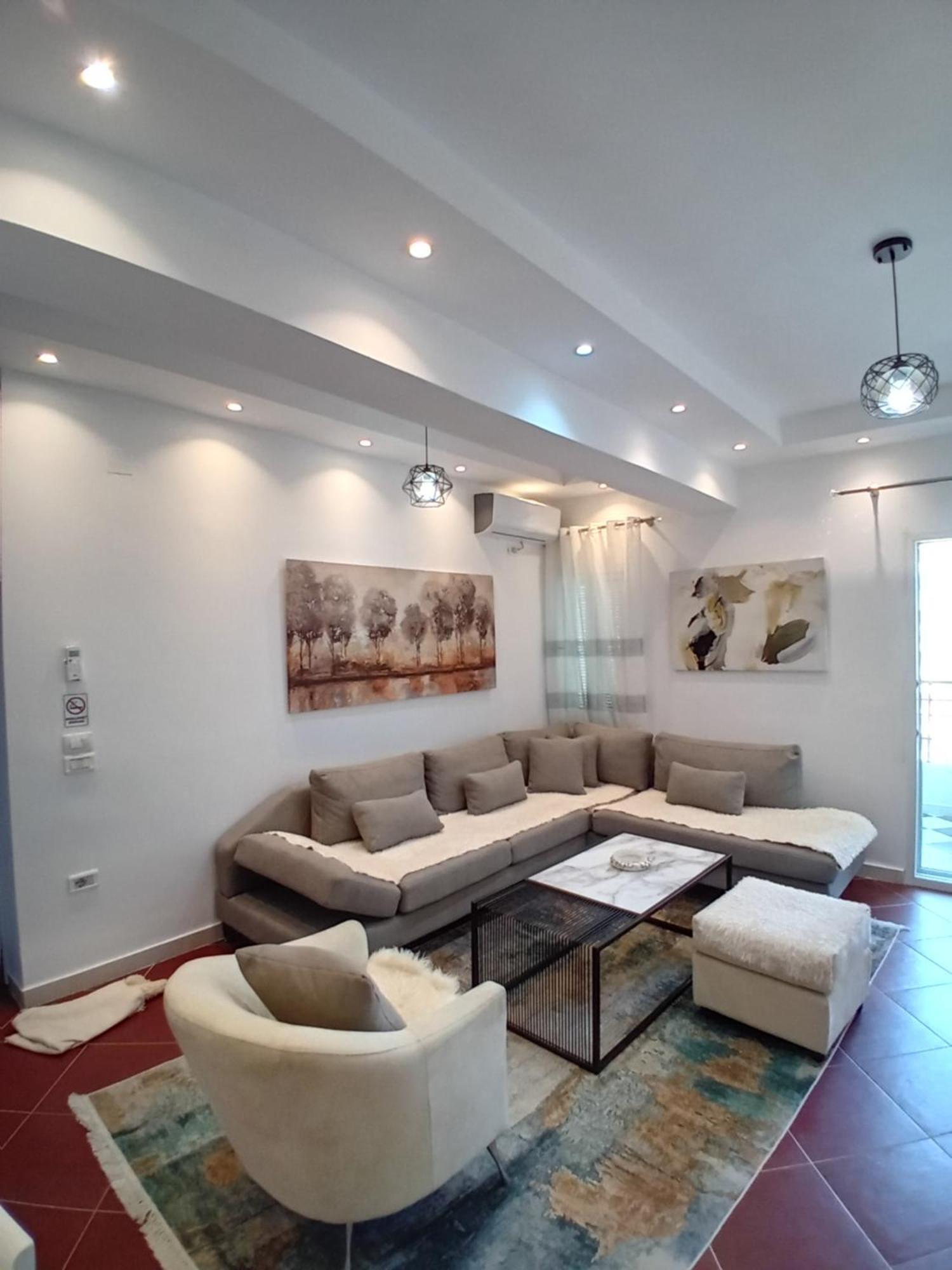 Luxury Appartament Lungomare Vlorë Buitenkant foto